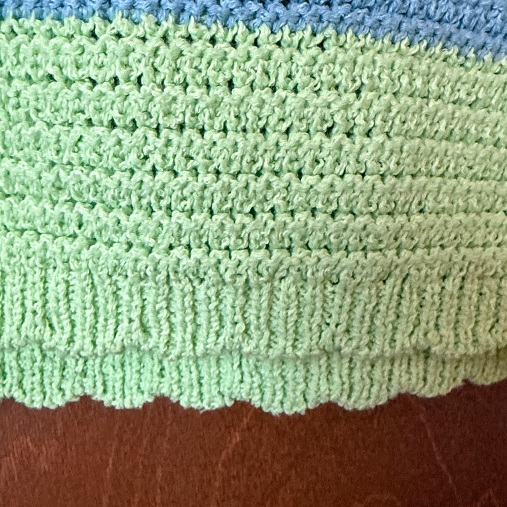 BDG UO Green, Pink, Orange & Blue Striped Knit Vest, NWT Sz XL - Picture 4 of 7